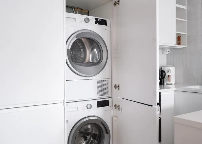 Huoneisto Scandi Design Gem, Steps From Local Life