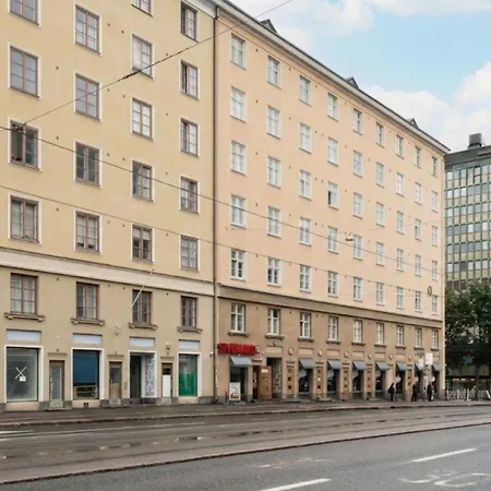 Scandi Design Gem, Steps From Local Life Huoneisto *